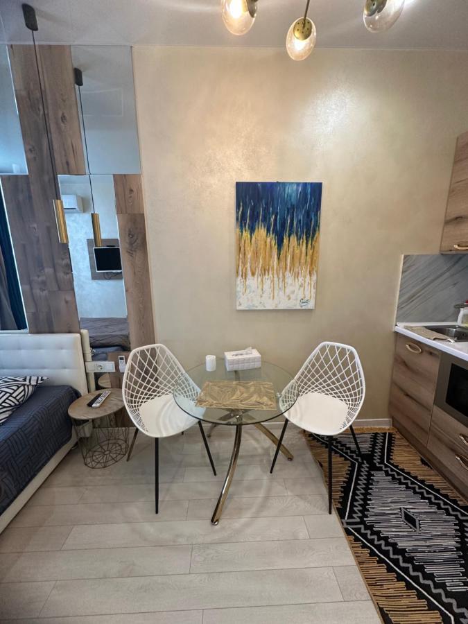 Studio On A Residential Complex French Quarter 2 Kiew Exterior foto